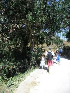 famille en ballade