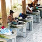 Guatemala5483 19 Juin 2017   Bien à Labri Au Fond Du Rio Dulce