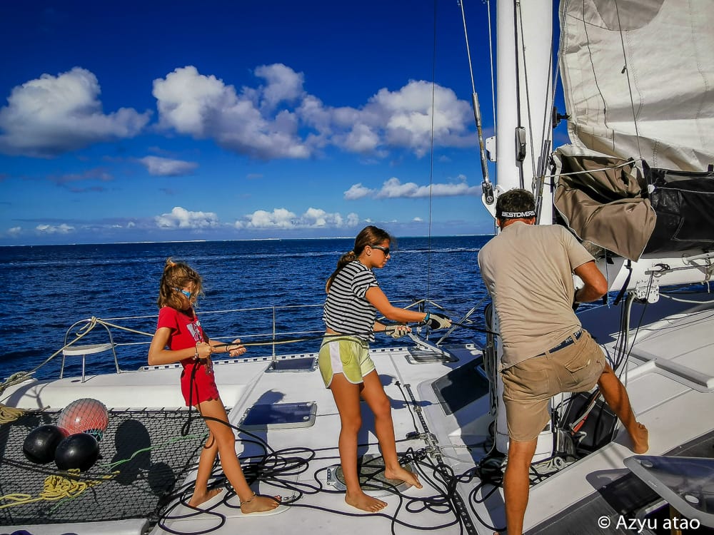 Oznorwo Wing foil Kite foil in French Polynesia Raiatea Tahaa and Bora bora