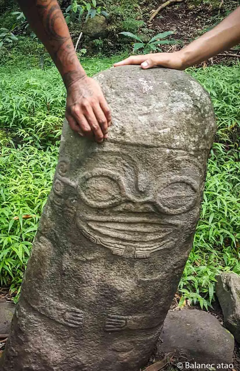    Hiva Oa à Cheval
